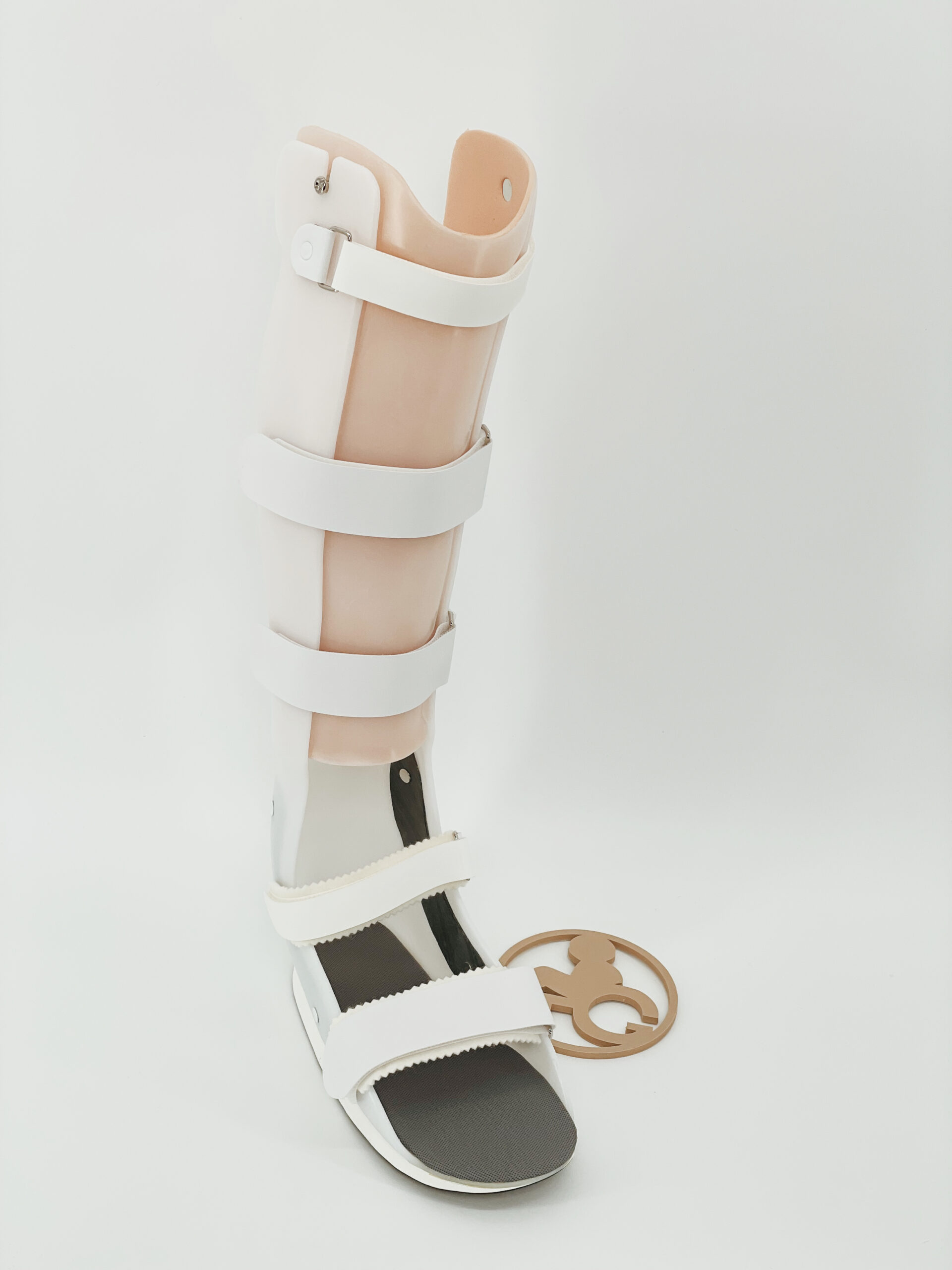 踵骨骨折 | 札幌市や帯広市で義肢・装具の製作は創業明治36年の田村 